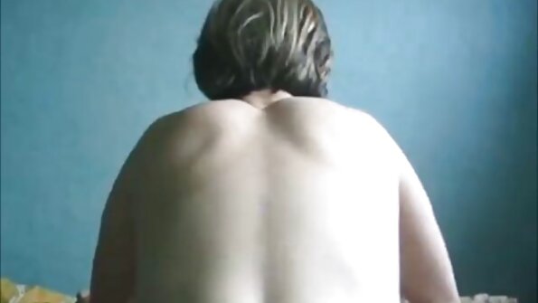 Ana Foxxx شلخته سیاه به سختی در فیلم سکس با مادر زن دوربین فیلمبرداری می شود
